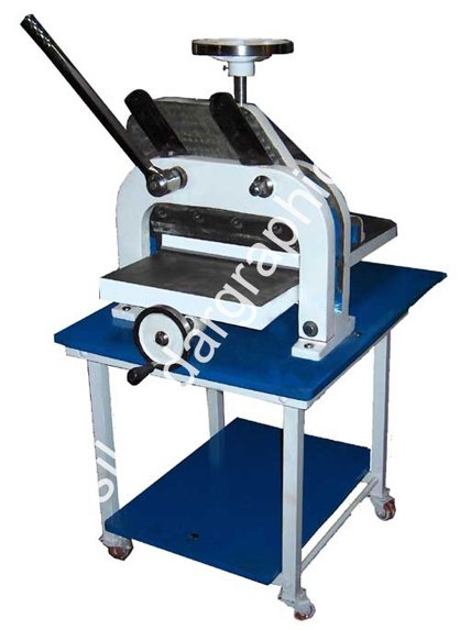 table top paper cutting machine table top paper cutting machine,table top small paper cutting machines,tabletop paper cutters,hand operated paper cutting machine.